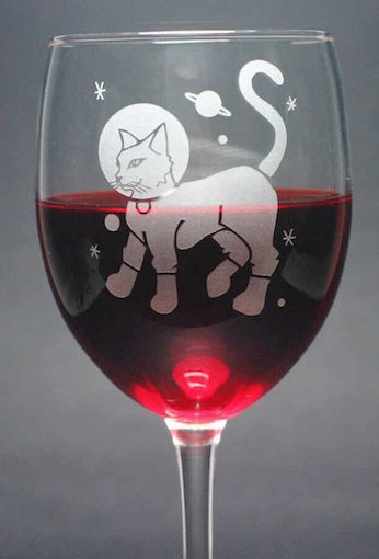 cutcatwine
